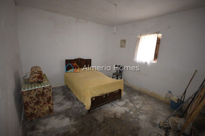 Image No.4-Maison de campagne de 4 chambres à vendre à Arboleas