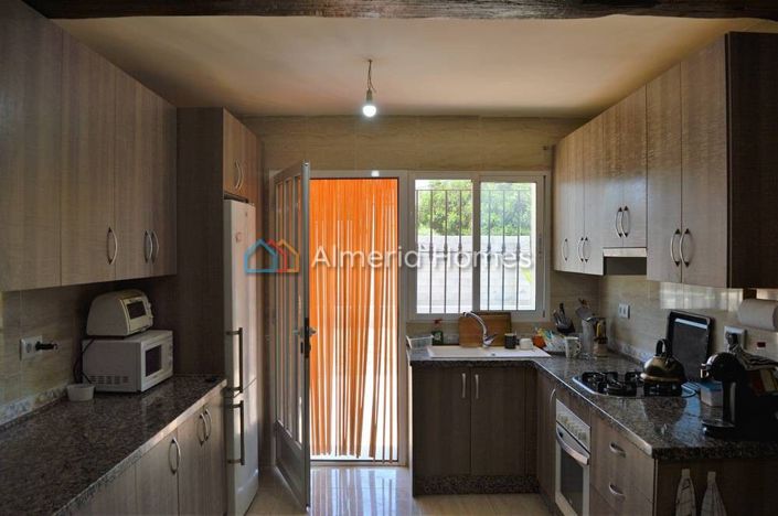 Image No.5-Maison de campagne de 4 chambres à vendre à Arboleas