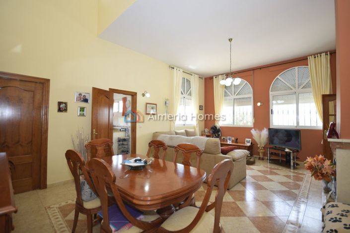 Image No.17-4 Bed Villa for sale