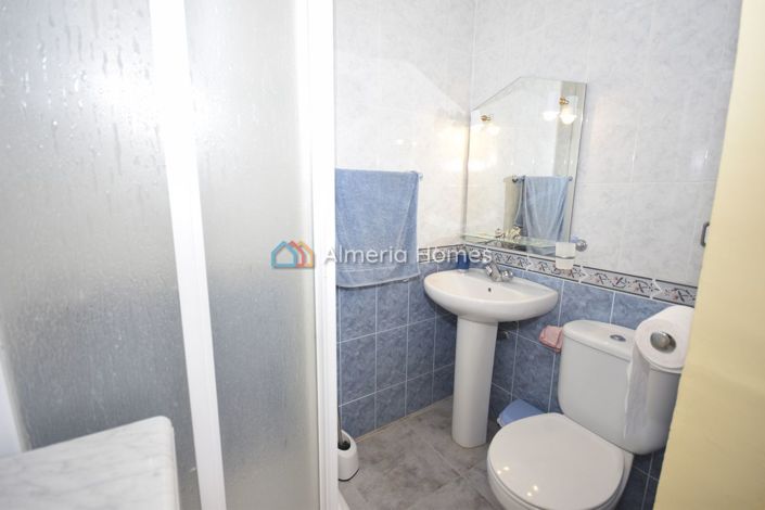 Image No.24-4 Bed Villa for sale