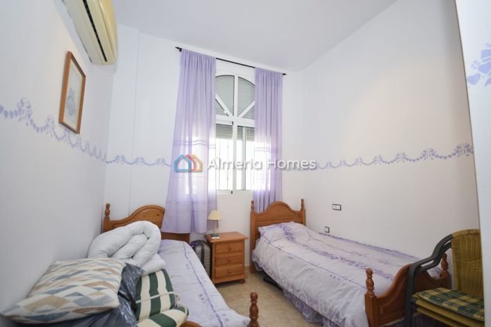 Image No.24-4 Bed Villa for sale