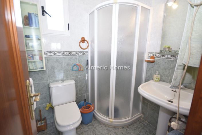 Image No.25-4 Bed Villa for sale