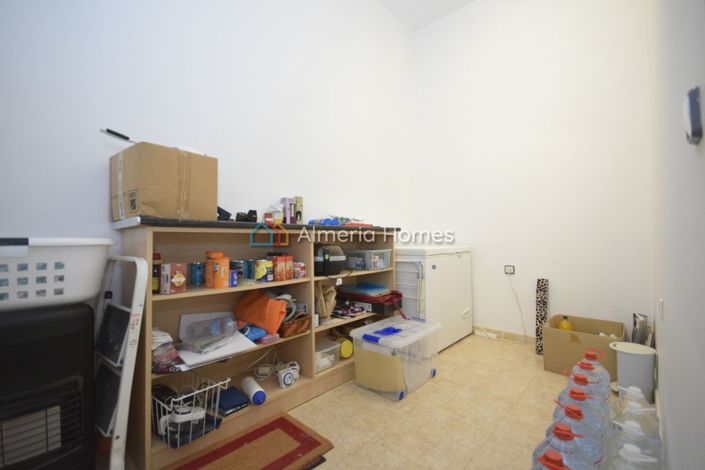 Image No.27-4 Bed Villa for sale