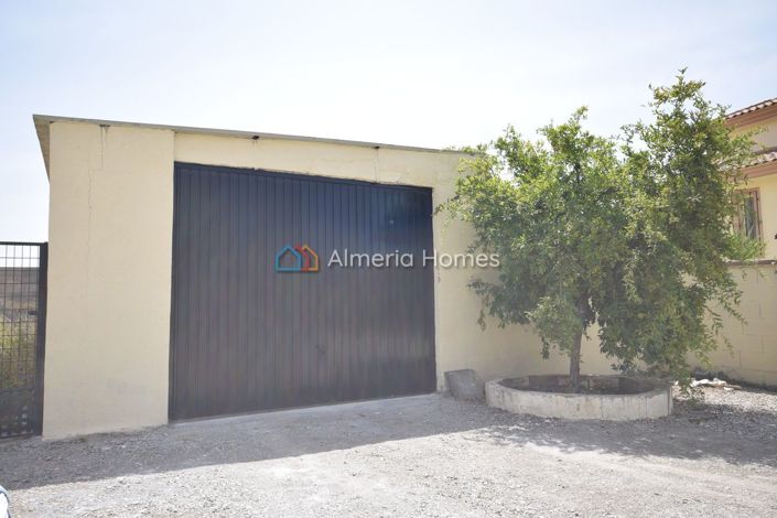 Image No.28-4 Bed Villa for sale