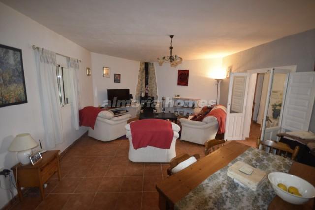 Image No.5-Villa de 3 chambres à vendre à Oria