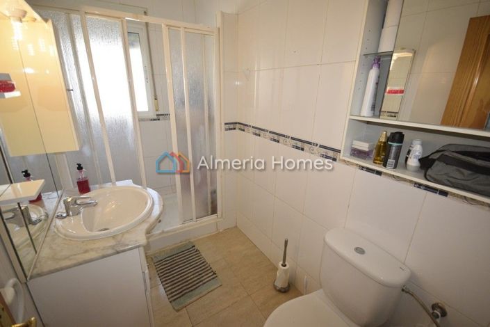 Image No.10-2 Bed Villa for sale