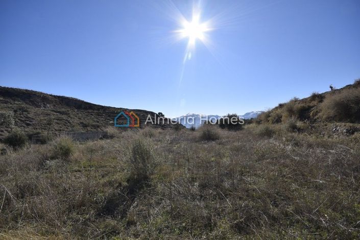 Image No.9-2 Bed Country House for sale