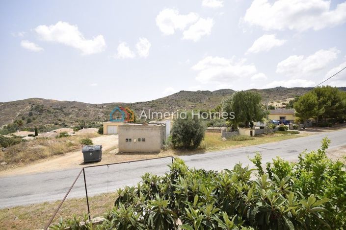 Image No.17-6 Bed Country House for sale