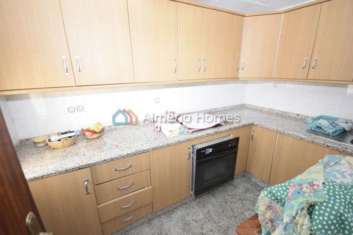 Image No.9-4 Bed Country House for sale