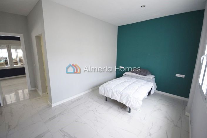 Image No.10-Villa con 4 dormitorios en venta