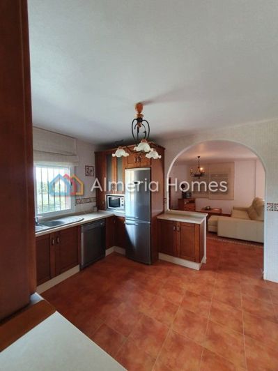 Image No.5-Villa de 4 chambres à vendre à Lorca