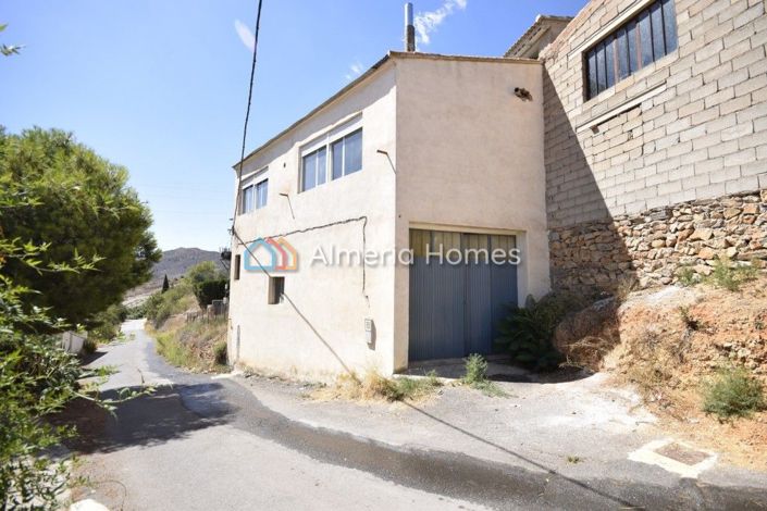 Image No.15-3 Bed Village House for sale