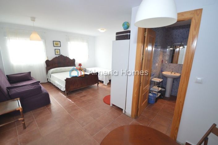 Image No.13-3 Bed Villa for sale