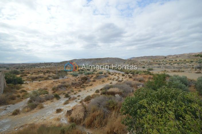 Image No.15-3 Bed Villa for sale