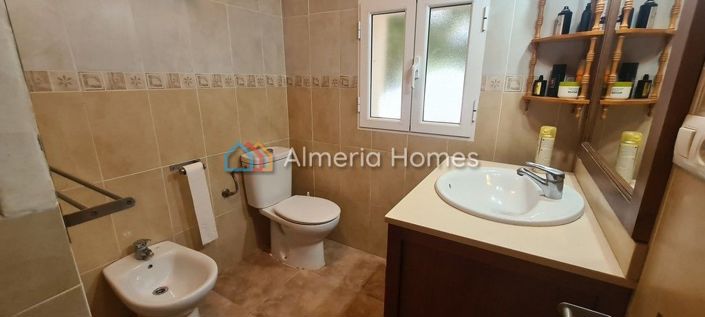 Image No.9-3 Bed Villa for sale