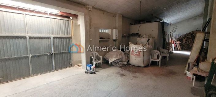 Image No.19-3 Bed Villa for sale