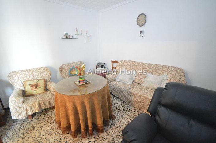 Image No.4-5 Bed Country House for sale