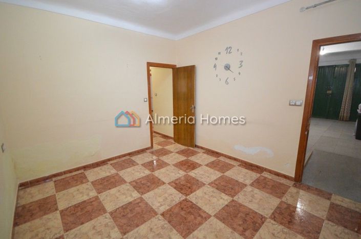 Image No.8-Maison de ville de 3 chambres à vendre à Almeria