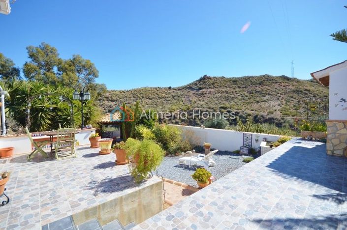 Image No.6-4 Bed Villa for sale