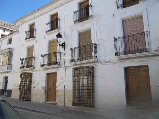 Image No.1-Maison de ville de 4 chambres à vendre à Velez-Rubio