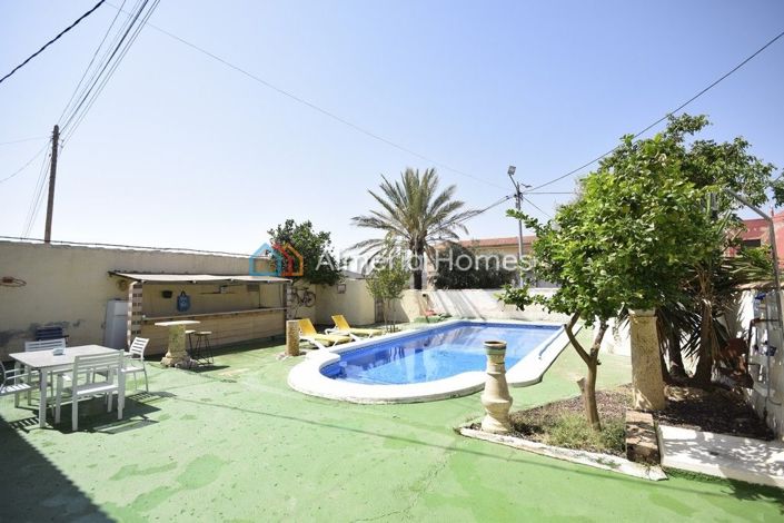 Image No.3-3 Bed Villa for sale