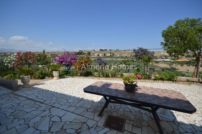 Image No.3-Maison de campagne de 7 chambres à vendre à Albox