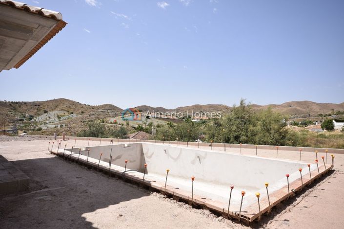 Image No.13-3 Bed Villa for sale