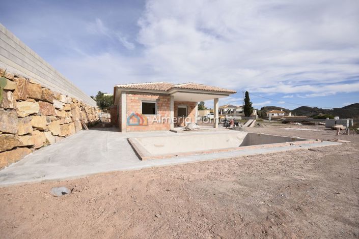 Image No.3-Villa de 3 chambres à vendre à Almeria