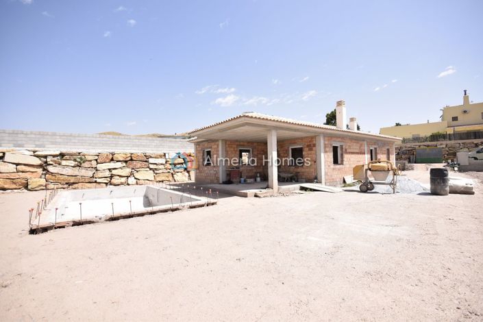 Image No.8-3 Bed Villa for sale