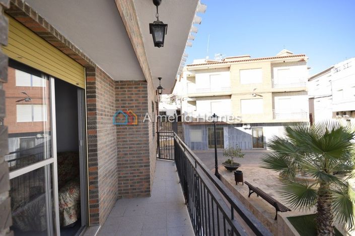 Image No.14-4 Bed Village House for sale