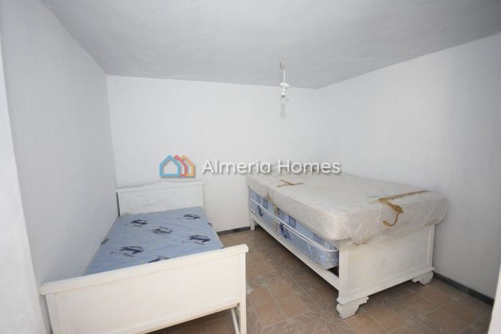 Image No.12-Maison de village de 5 chambres à vendre à Almeria