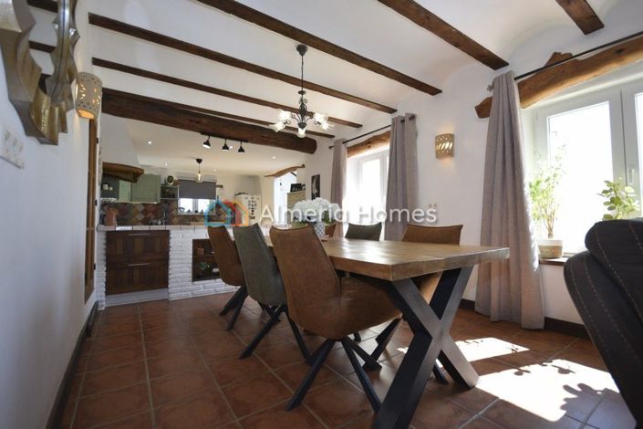 Image No.9-7 Bed Country House for sale