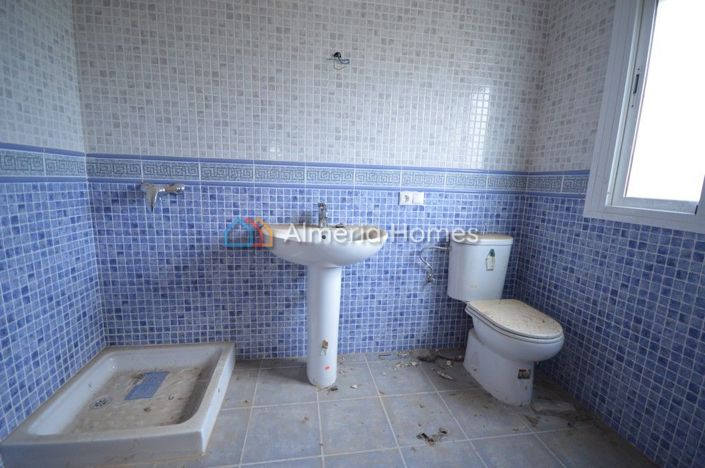 Image No.16-Villa de 4 chambres à vendre à Lubrín