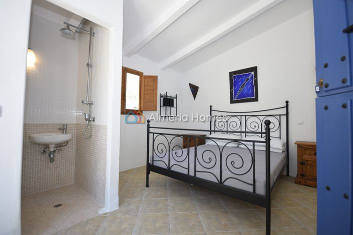 Image No.13-Maison de campagne de 7 chambres à vendre à Arboleas