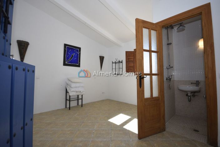 Image No.15-Maison de campagne de 7 chambres à vendre à Arboleas