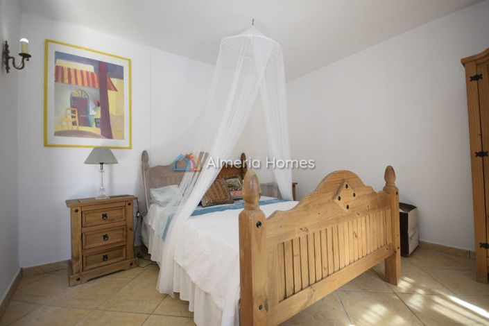 Image No.17-Maison de campagne de 7 chambres à vendre à Arboleas