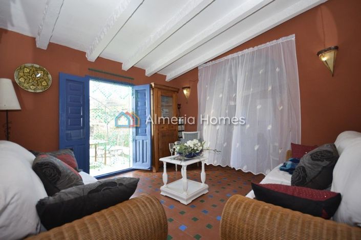 Image No.20-7 Bed Country House for sale