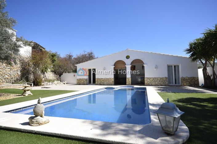 Image No.8-Maison de campagne de 7 chambres à vendre à Arboleas