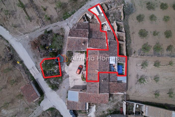 Image No.22-Maison de campagne de 6 chambres à vendre à Oria