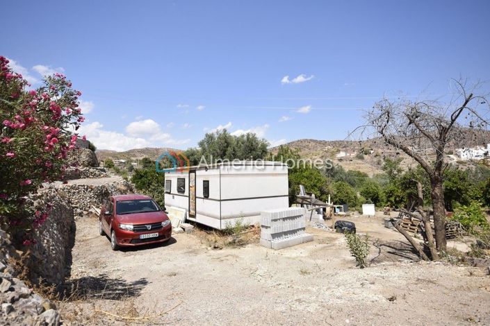 Image No.19-5 Bed Country House for sale