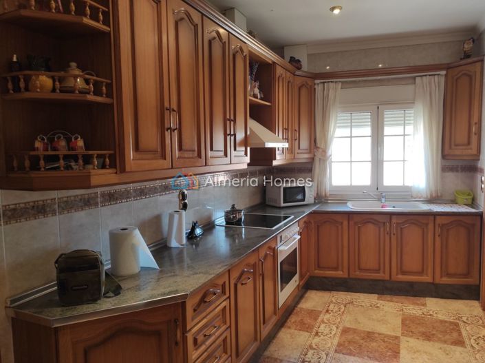 Image No.4-4 Bed Village House for sale