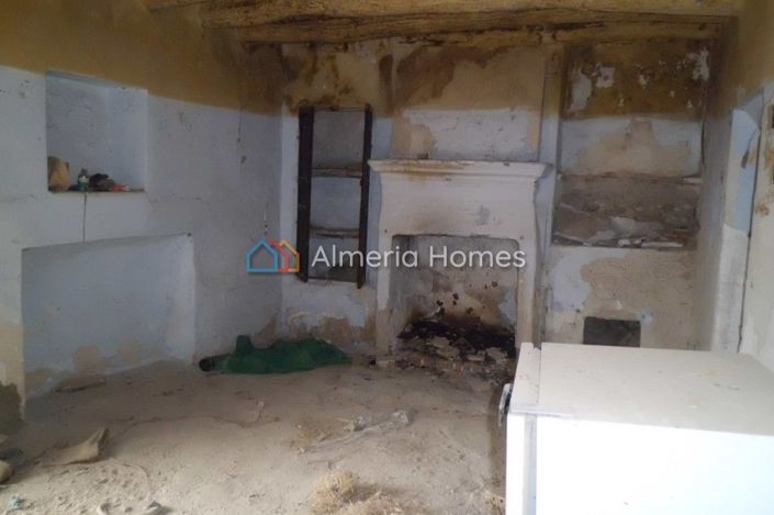 Image No.5-5 Bed Country House for sale