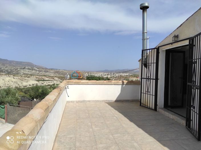 Image No.27-4 Bed Village House for sale