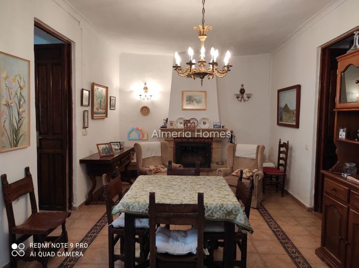 Image No.7-Maison de village de 5 chambres à vendre à Almeria