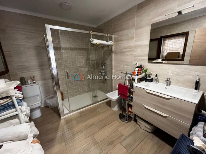 Image No.14-5 Bed Villa for sale