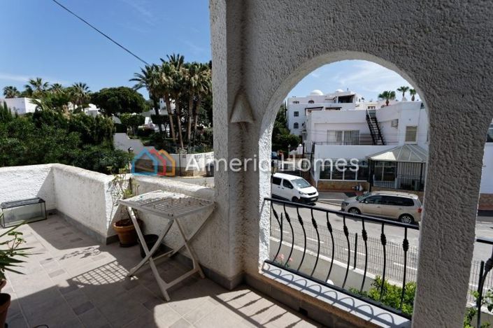 Image No.9-5 Bed Villa for sale