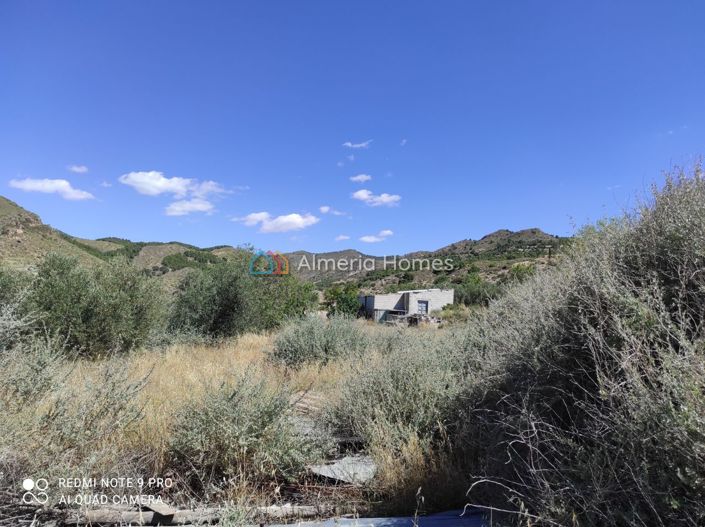 Image No.17-5 Bed Country House for sale