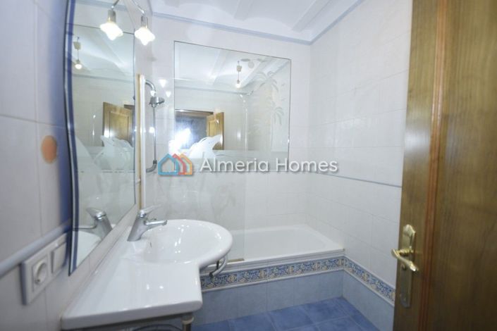 Image No.19-Villa de 5 chambres à vendre à Arboleas