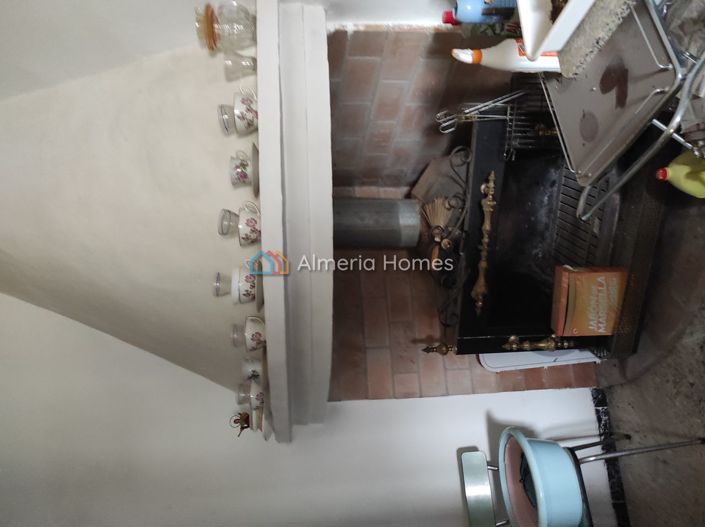 Image No.15-6 Bed Village House for sale