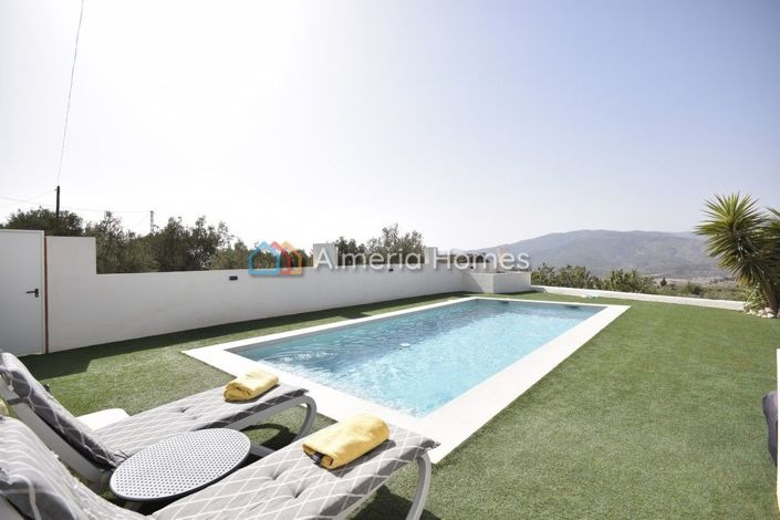 Image No.4-Villa de 2 chambres à vendre à Somontín